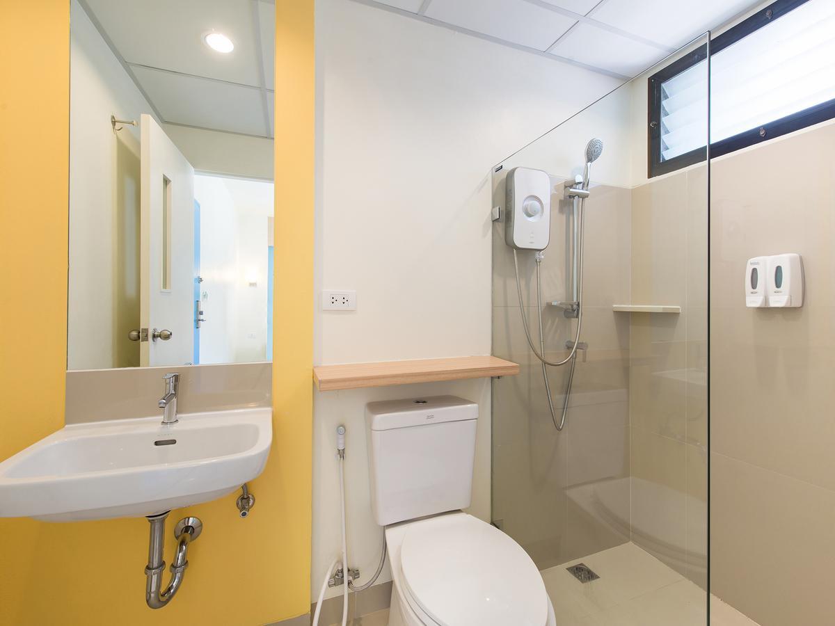 Hop Inn Lampang City Center Экстерьер фото